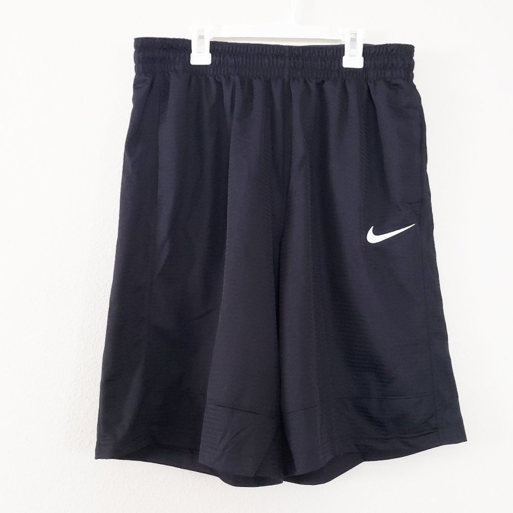 Nike Men's Basketball Shorts Loose Fit - Picture 2 of 4